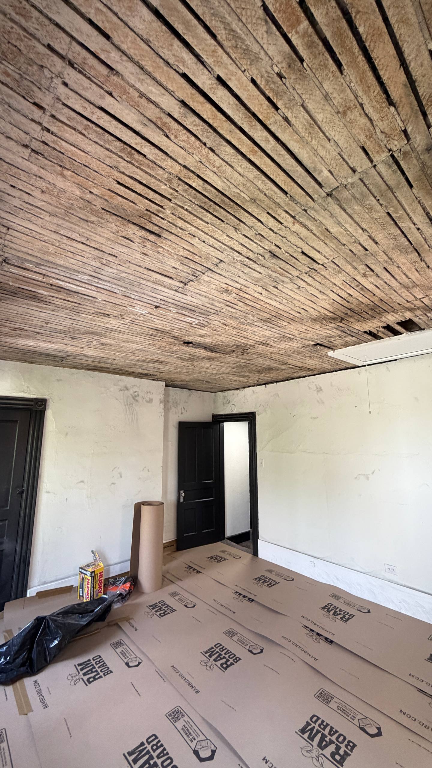 OLD CEILING RECONSTRUCTION & DRYWALL INSTALLATION